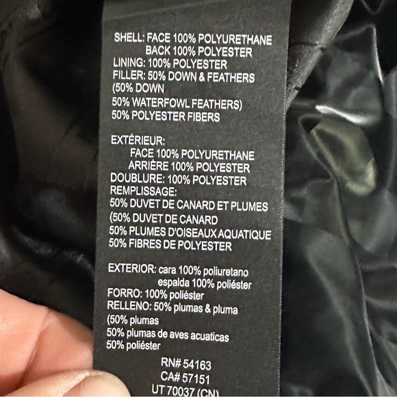 Karl Lagerfeld Paris Men's Shiny Bitmap Printed Black Down Puffer Jacket M NWOT - Picture 7 of 9